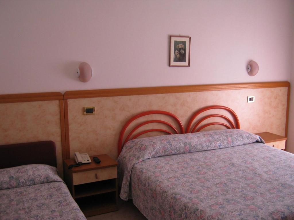Hotel Parigi Rimini Oda fotoğraf