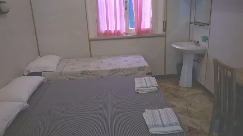 Hotel Parigi Rimini Dış mekan fotoğraf
