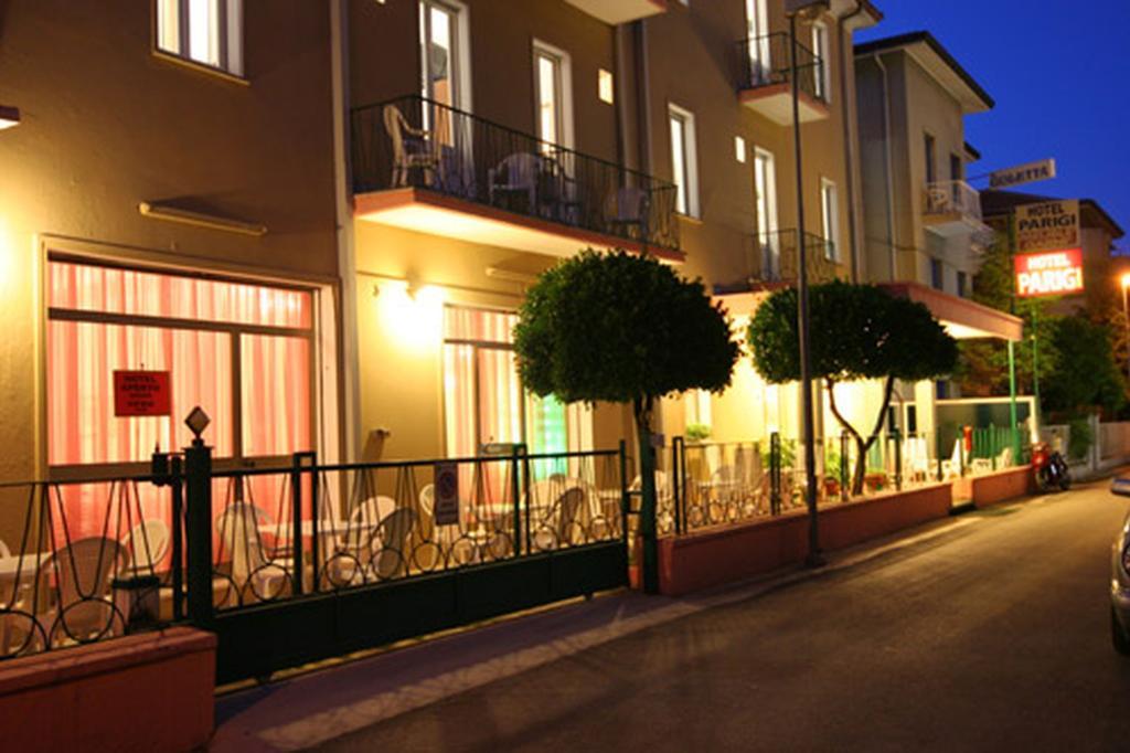 Hotel Parigi Rimini Dış mekan fotoğraf