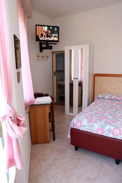 Hotel Parigi Rimini Dış mekan fotoğraf